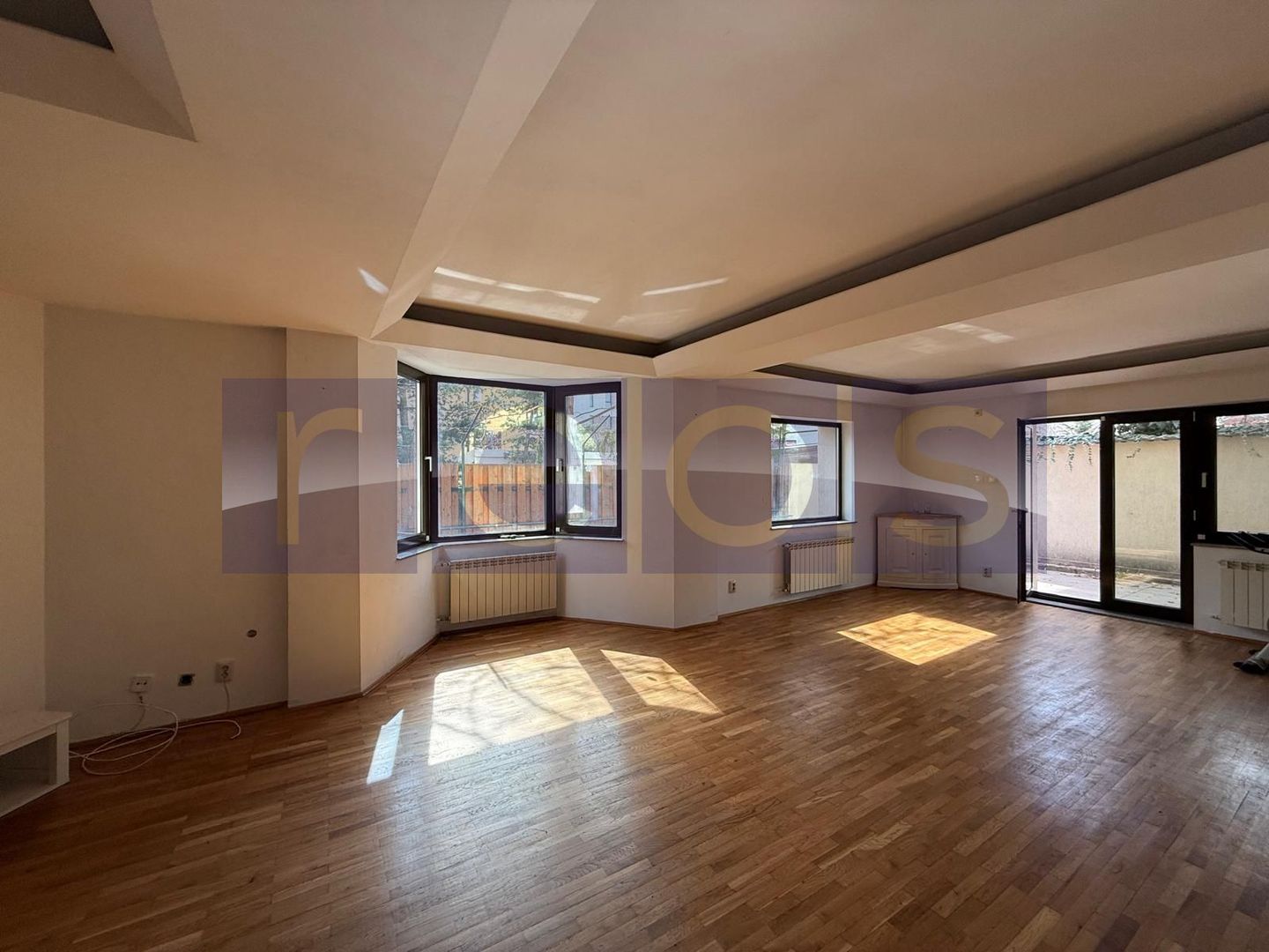 VANZARE CASA 12 CAMERE | 350 MP | POTENTIAL - Poză 3