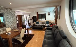 VILĂ 166MP | PISCINĂ INTERIOARĂ | CURTE | Radauti,Suceava | - Poză 3