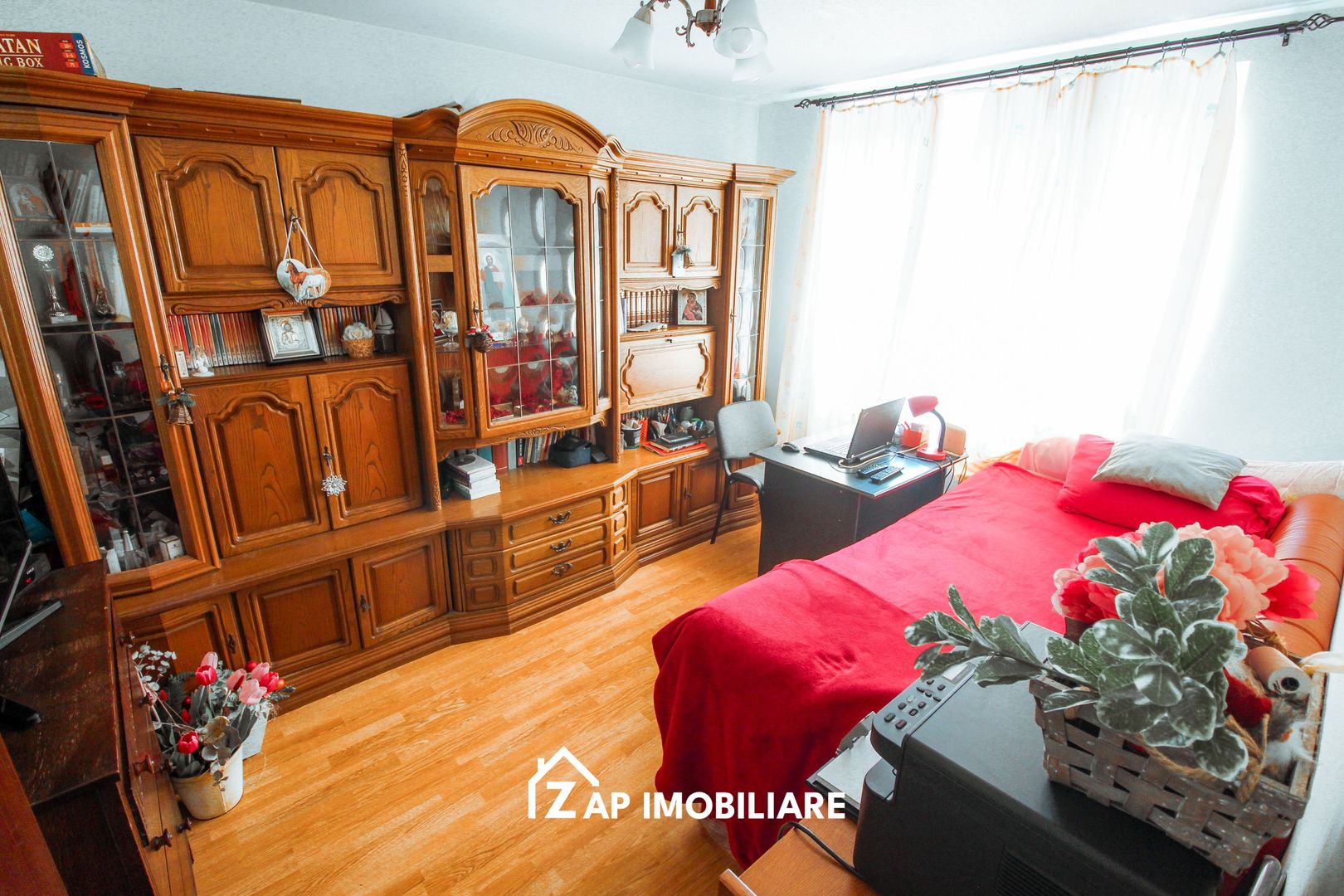 Unirii - Casa 170 mp - 5 camere - 900 mp teren - garaj - Poză 9
