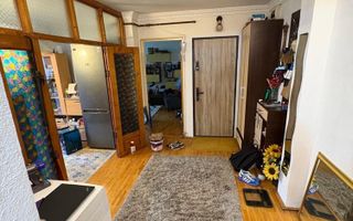 Apartament 3 camere - zona Gorjului cu centrala proprie - Poză 2