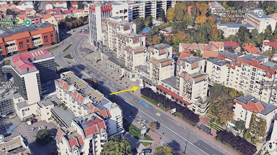 Central 445,3 mp utili - Spatiu comercial masiv - Parter cu vitrina si subsol - Poză 4