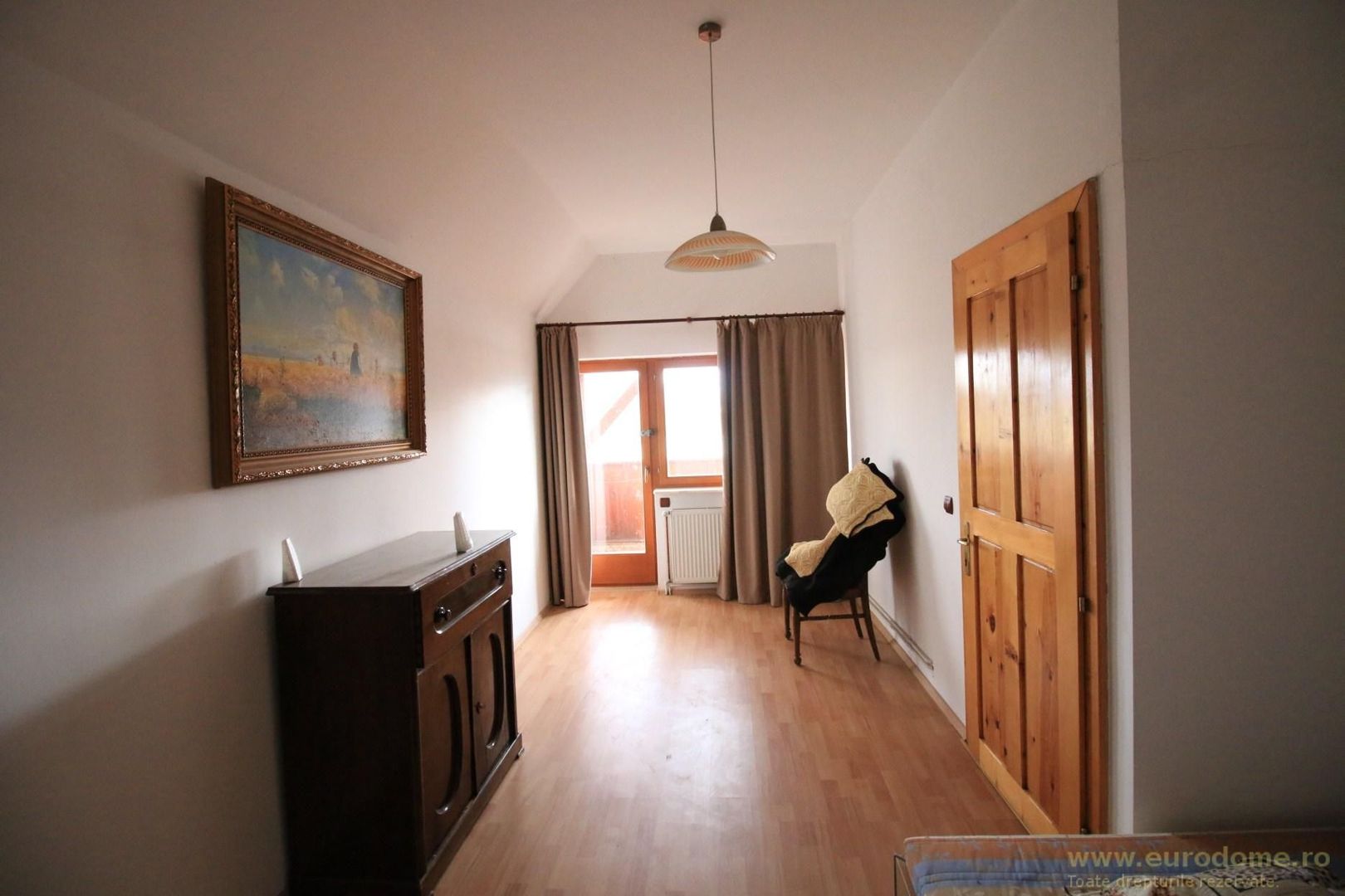 Proprietate deosebita - casa cu curte si livada - Poză 33