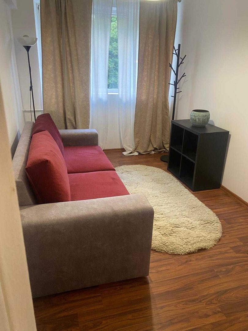 Apartament spatios cu trei camere, zona Iancului - Poză 2