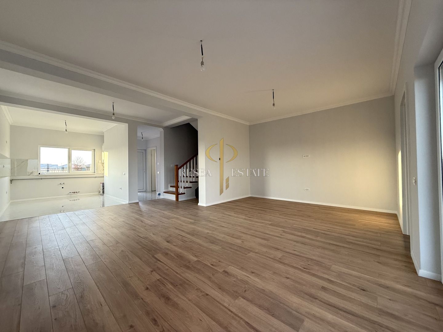 Duplex modern 5 camere| 113 mp + 320 mp teren| Mosnita Nouă - Poză 13