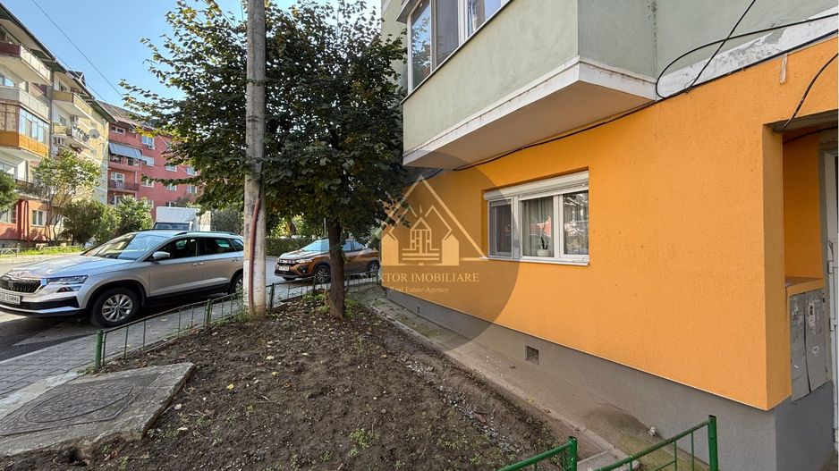 Apartament 3 camere, Medias - Poză 2