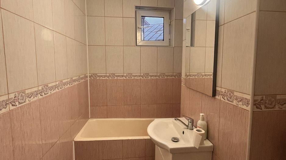 Apartament cu 3 Camere De Vânzare | Suceava /Central I 77.000Euro - Poză 4