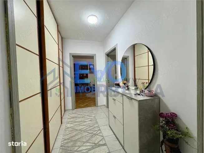 Persoana fizică vând apartament în Mircea cel Bătrân - Poză 1