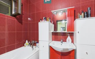 Casă cu 4 camere și teren de 5538 mp în Macea - Poză 8