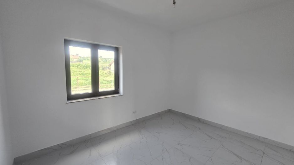 Casă Nouă Modernă de Vânzare –Sărata, Bacău,Confort, Spațiu și Liniste - Poză 18