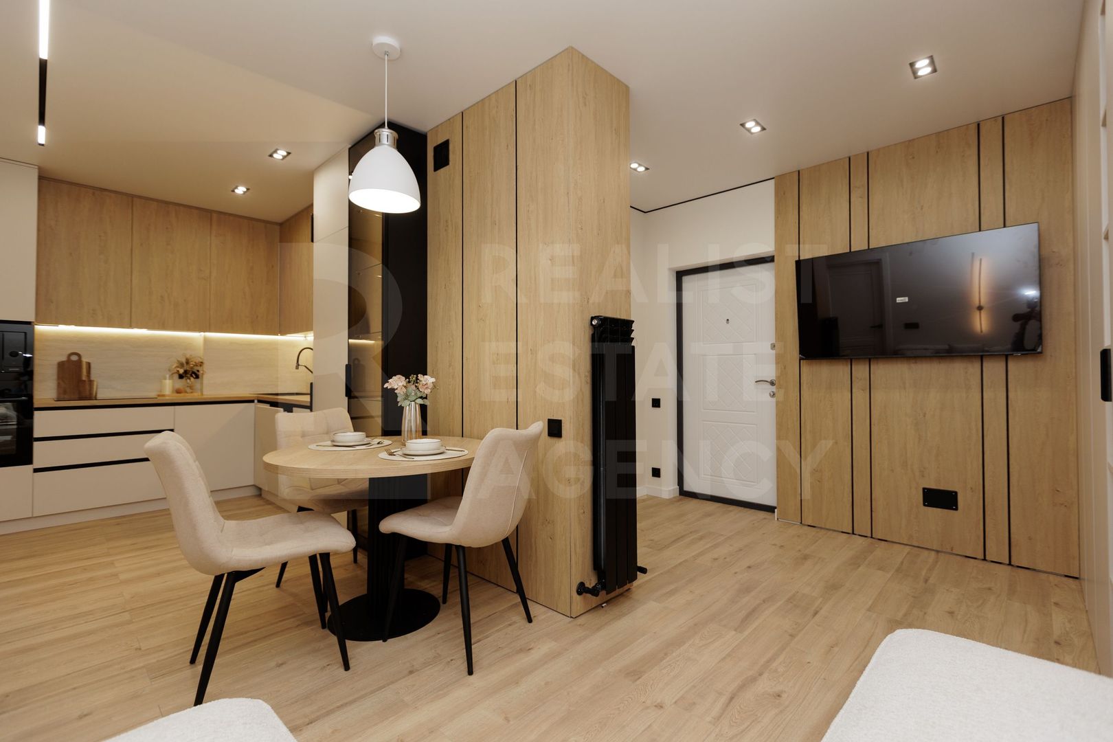 Vânzare, apartament, 2 camere, str. Ioana Radu, Buiucani - Poză 1