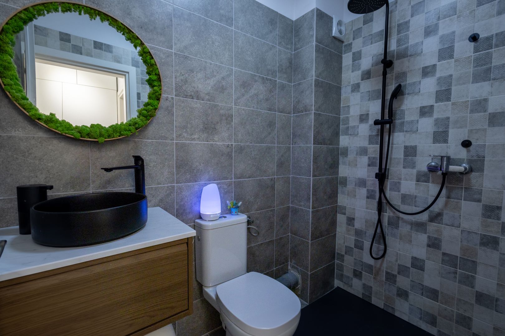 Apartament 3 camere, 71 mp | 2 băi | 2 locuri de parcare subterane | - Poză 10