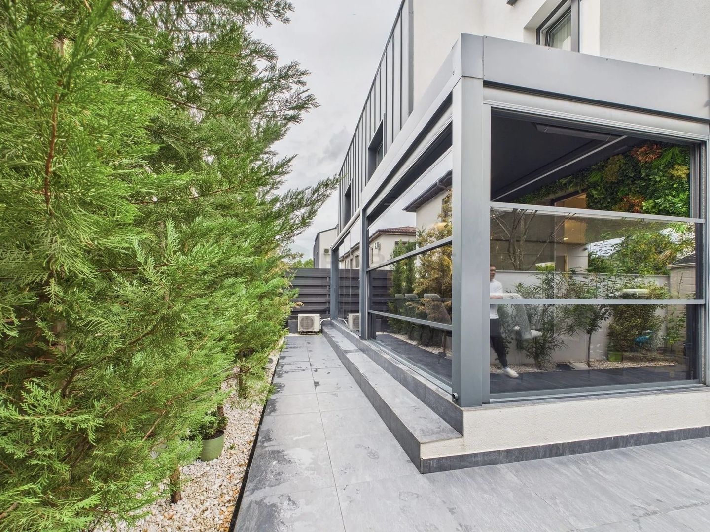 Locuinta complet amenajata | 5 camere| Otopeni - Poză 31