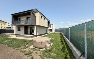 Casa P+E | Sanpetru | Mobilata si Utilata | Teren 410mp | Jacuzzi - Poză 4