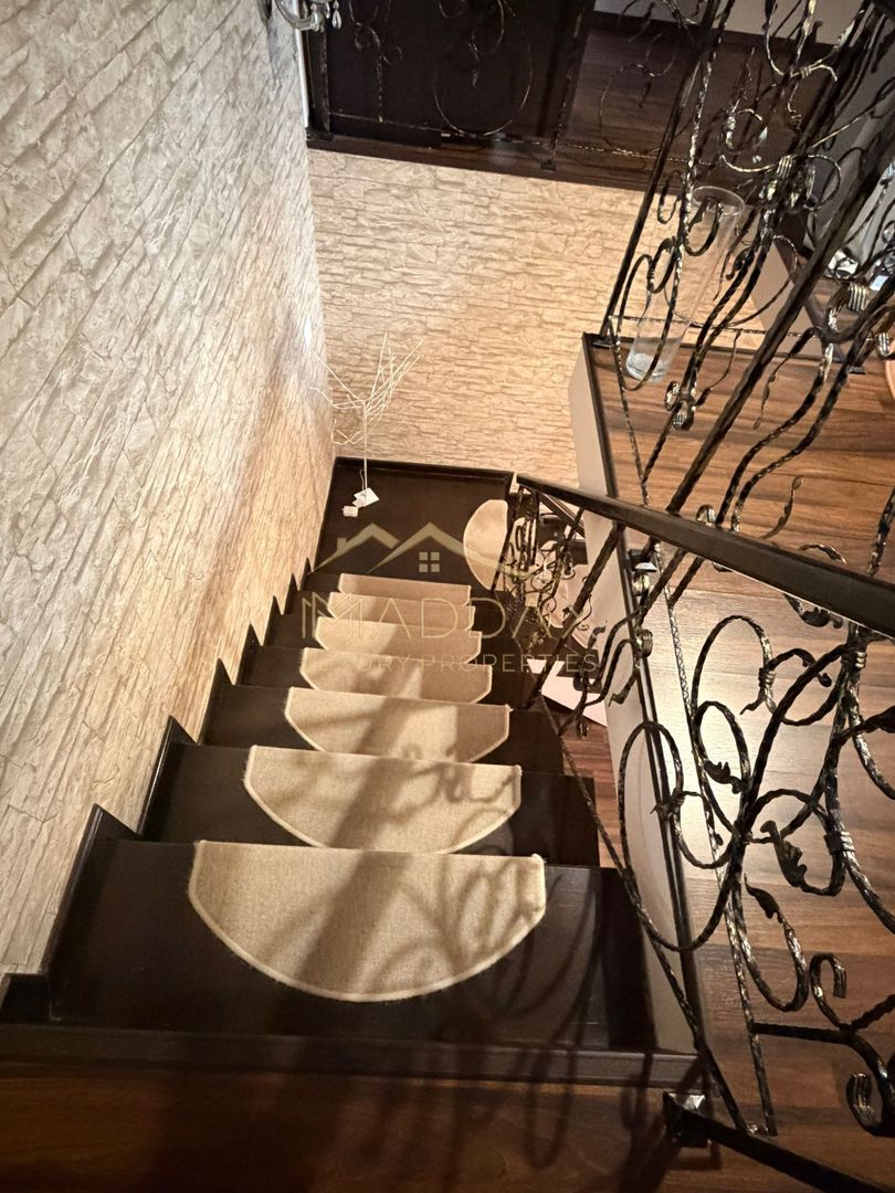 Vila spatioasa cu vedere spre lac Corbeanca - Poză 37