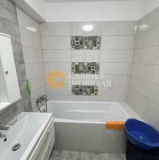 2 camere decomandat - Bloc NOU - Parcare proprie - Nicolina - Poză 6