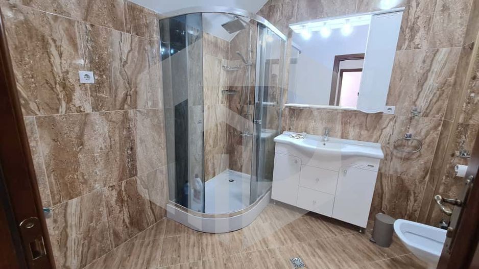 Apartament|4 camere | zona Calea Dumbravii | Lift | Parcare subterana - Poză 11