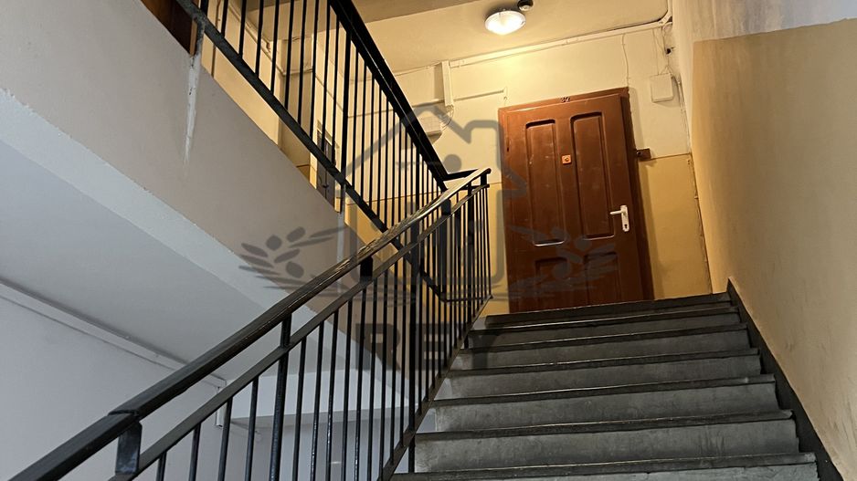 Apartament 4 camere decomandate 4 balcoane etaj 1 Str. Bâlea/Sibiu - Poză 13