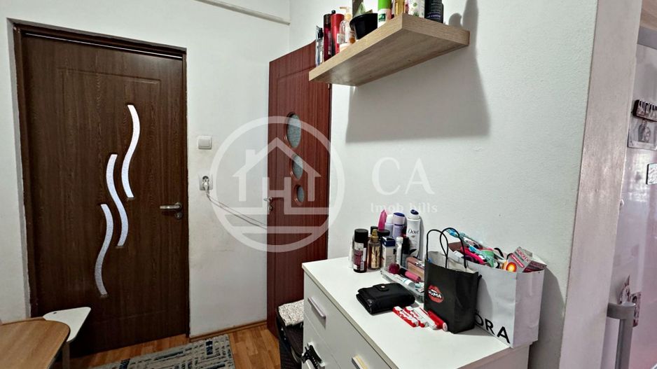 Apartament de vânzare cu 2 camere tip X în zona Nufărul, Oradea - Poză 5