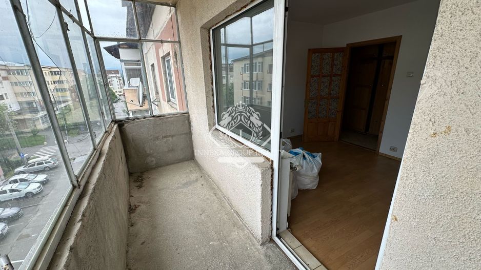 Apartament 3 camere, decomandat, 76mp, in zona Grui - Poză 22