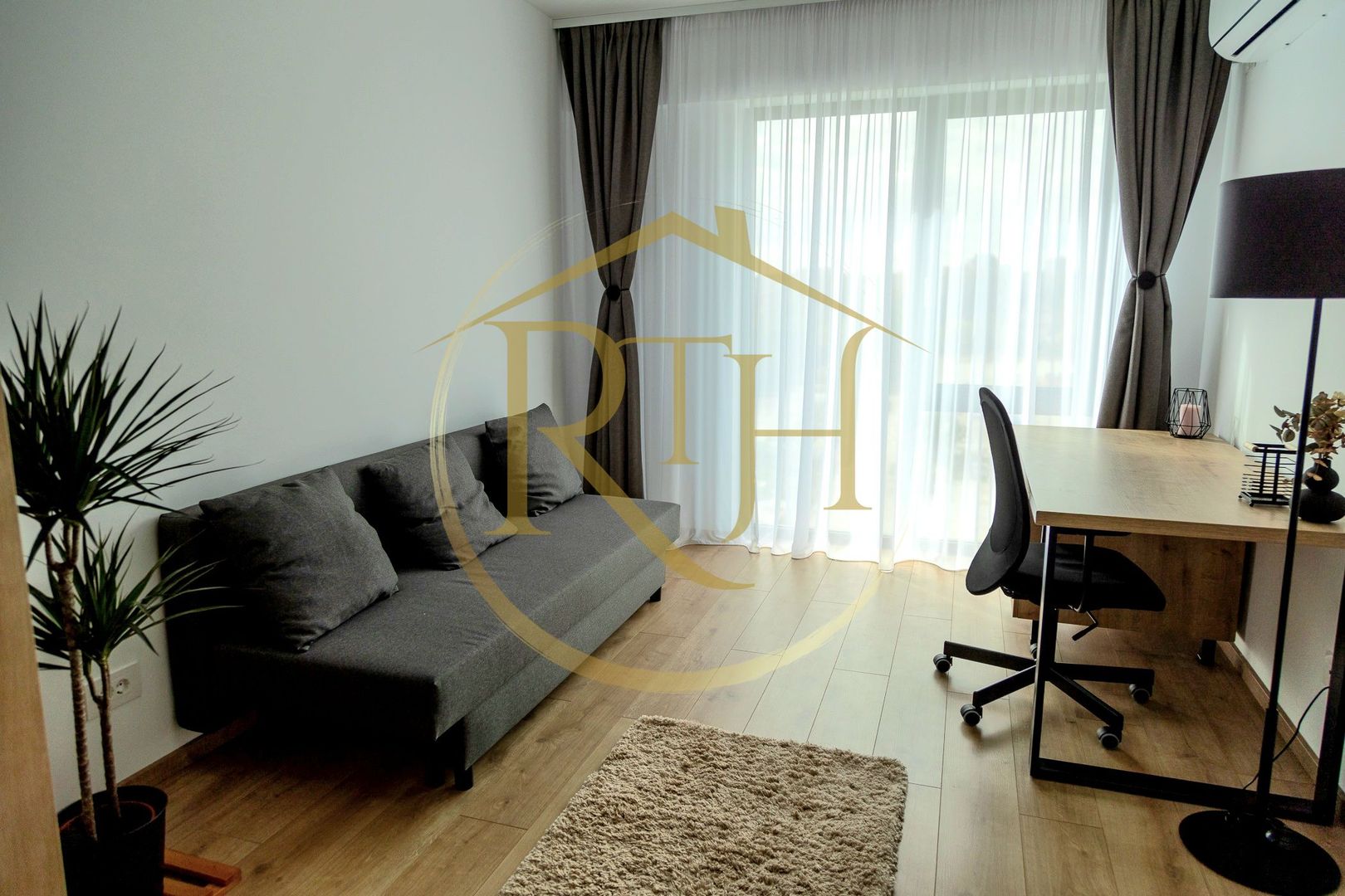 Oferim spre inchiriere apartament cu 3 camere, totul Nou, zona Lipovei,Bloc Nou - Poză 12