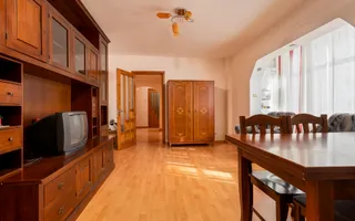 Apartament 3 camere, două băi - Str. Bogdan Dragoș - Poză 12