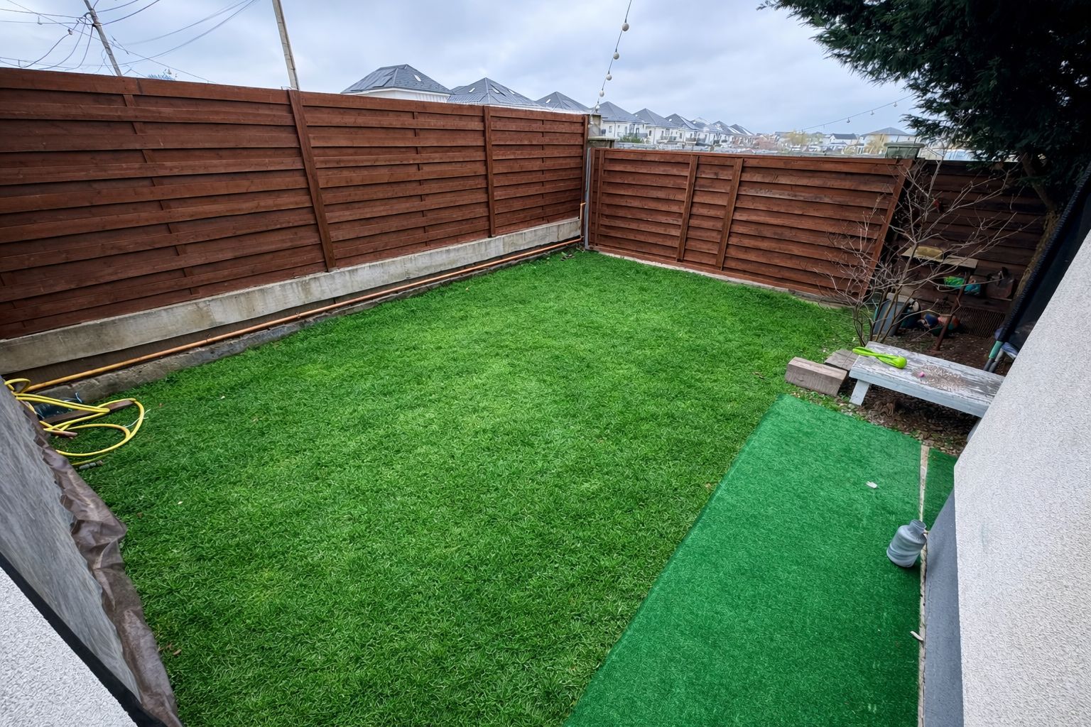 Vila 23 august 4 camere,  teren 230m2 - Poză 1