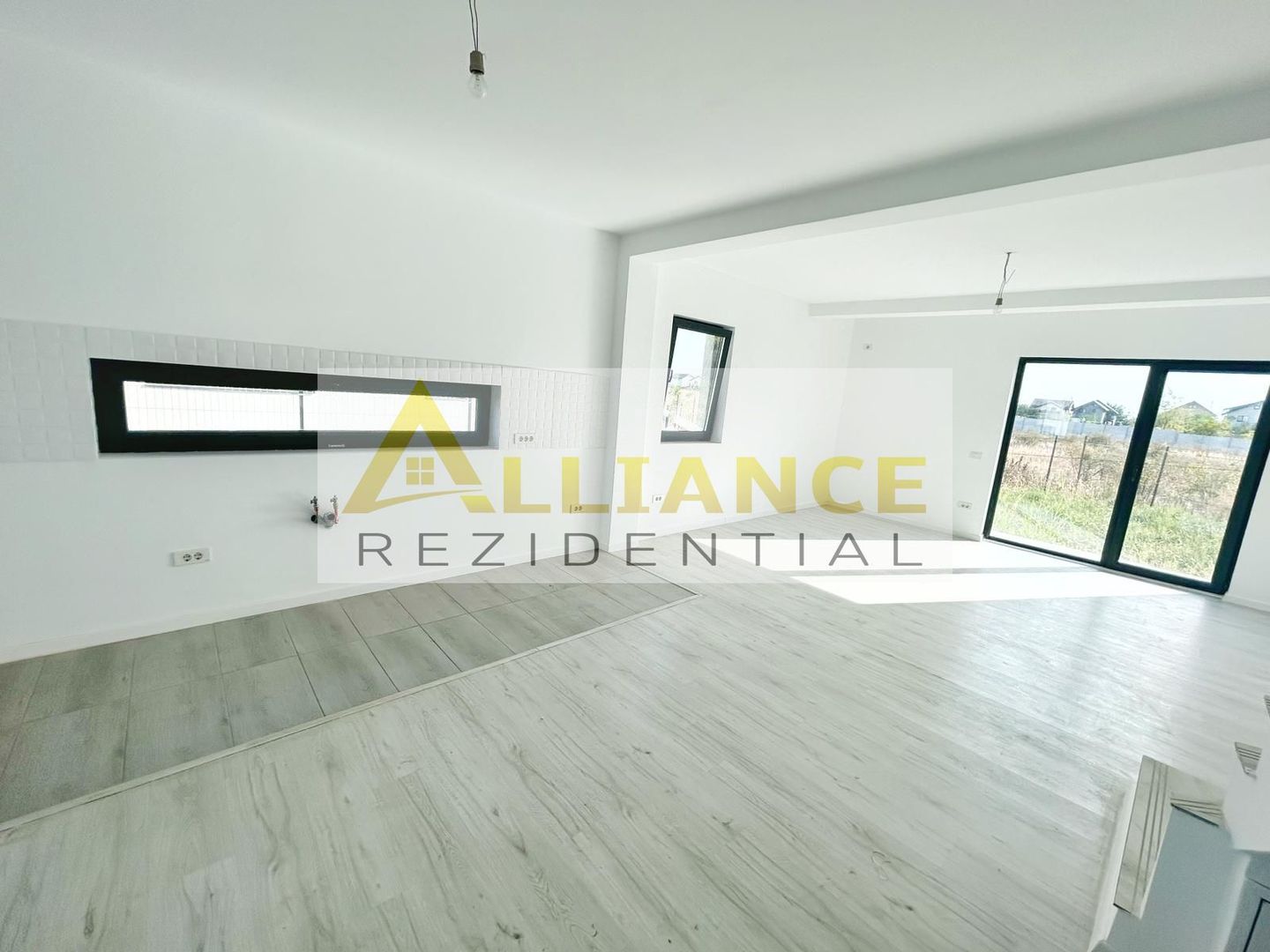 Vila tip duplex | P+1E+Pod | 3 camere | 2 bai - Poză 6