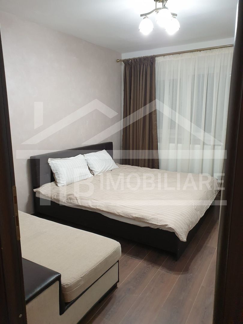 Apartament cu 2 camere, 60mp, decomandat, zona Poli 2 - Poză 1