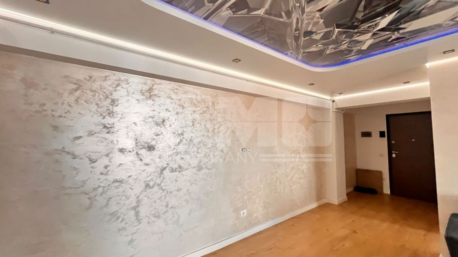 Apartament cu 3 Camere Et.4/lift Suceava/London Rezidence I 130.000E - Poză 4