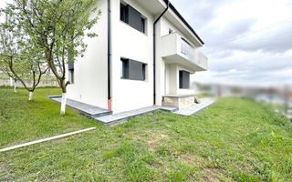 Casa  individuala cu teren de 472 mp in zona centrala. - Poză 1