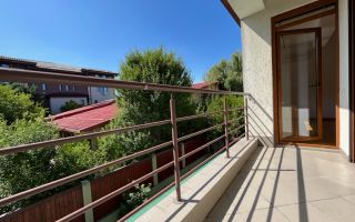 Vila spatioasa 6 dormitoare | gradina | Garaj - Poză 11