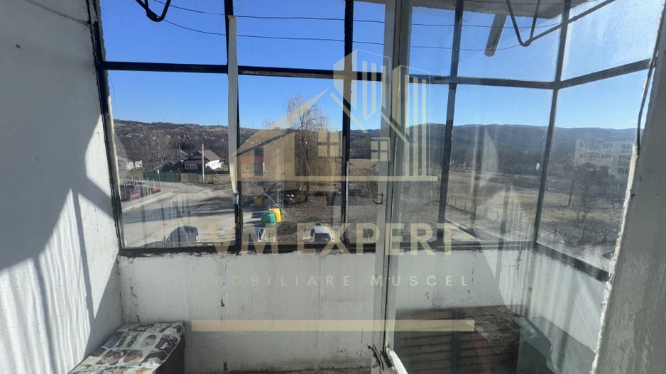 APARTAMENT 3 CAMERE ETAJ 2 CAMPULUNG CARTIER GRADISTE - Poză 6