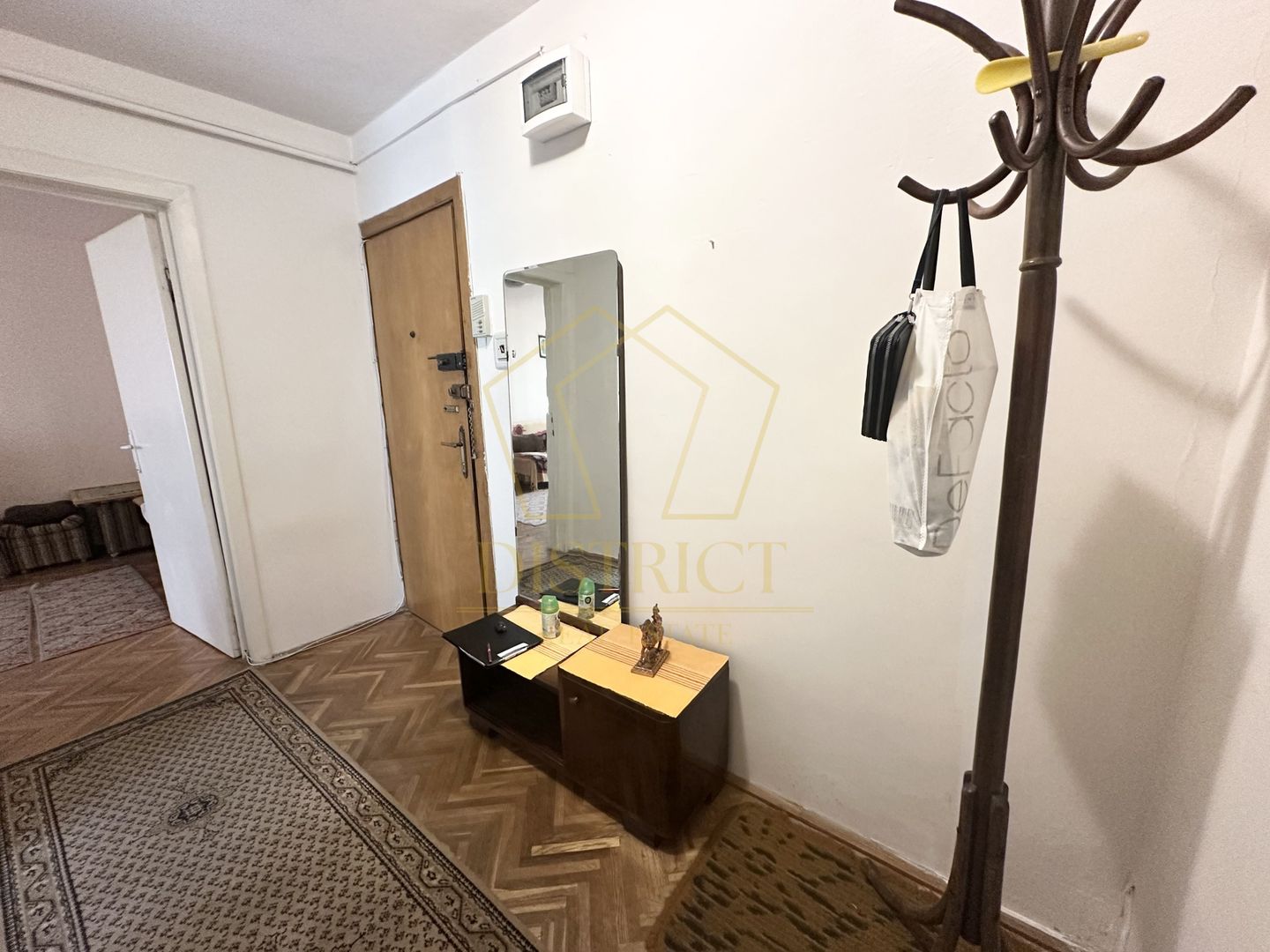 Apartament deosebit cu 2 camere decomandat | Sala Olimpia | Complexul Studentesc - Poză 12