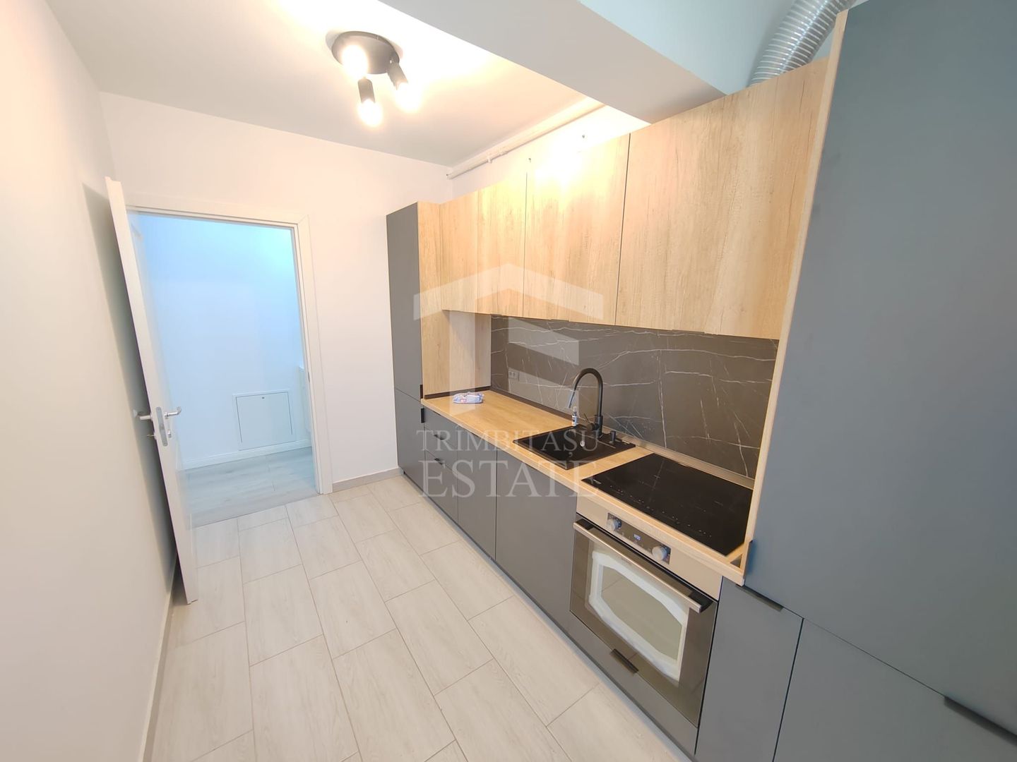 Titan Pallady Metrou 1 decembrie 3 camere Bloc nou - Poză 3