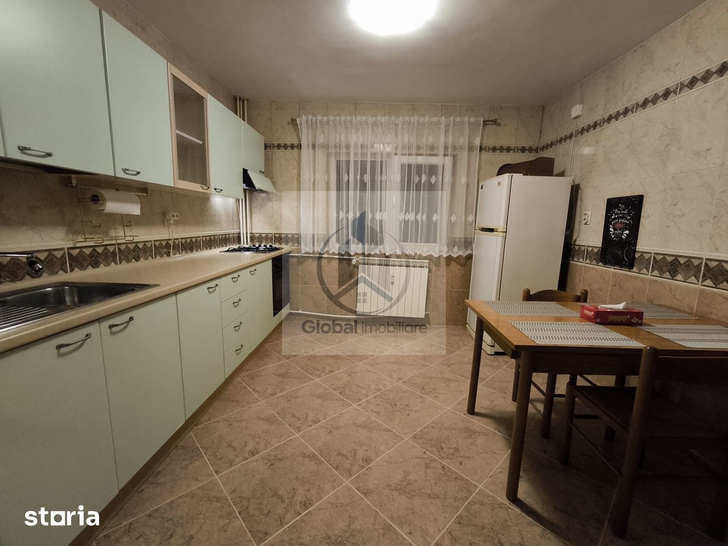 Inchiriere 3 camere vis-a-vis de MALL VITAN complet mobilat si utilat - Poză 3