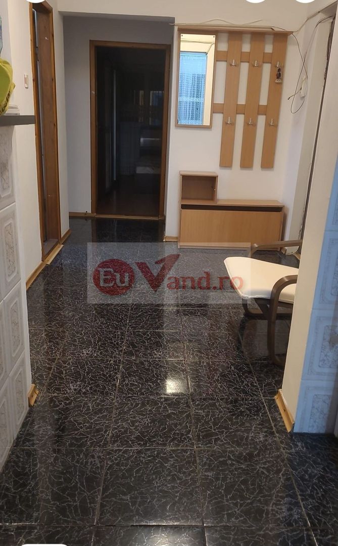 De inchiriat apartament 3 camere, Micro 20, 2100 lei - Poză 6