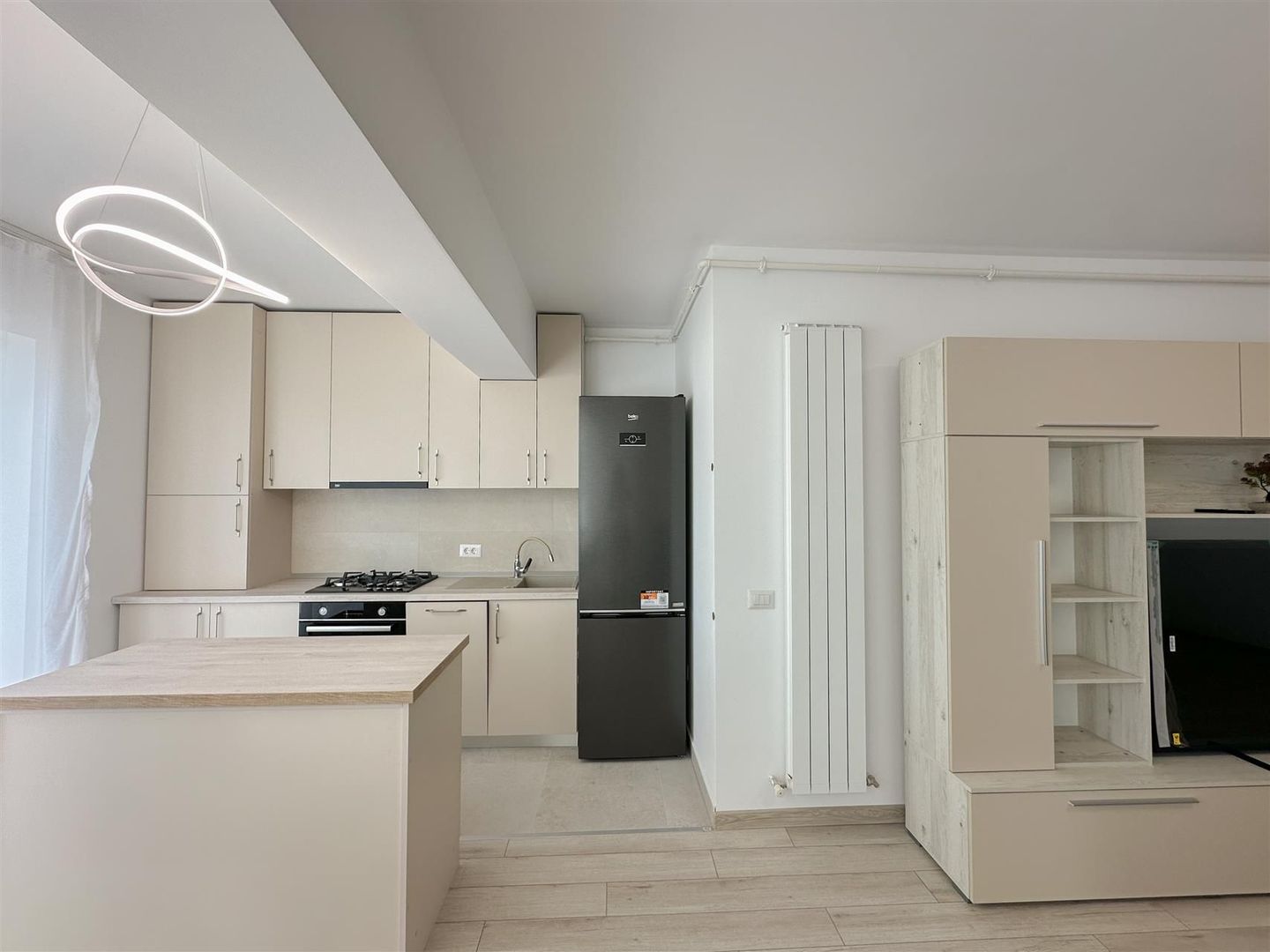 Apartament 3 camere tip Penthouse | Priveliste frumoasa | Parcare | Rasnov - Poză 11