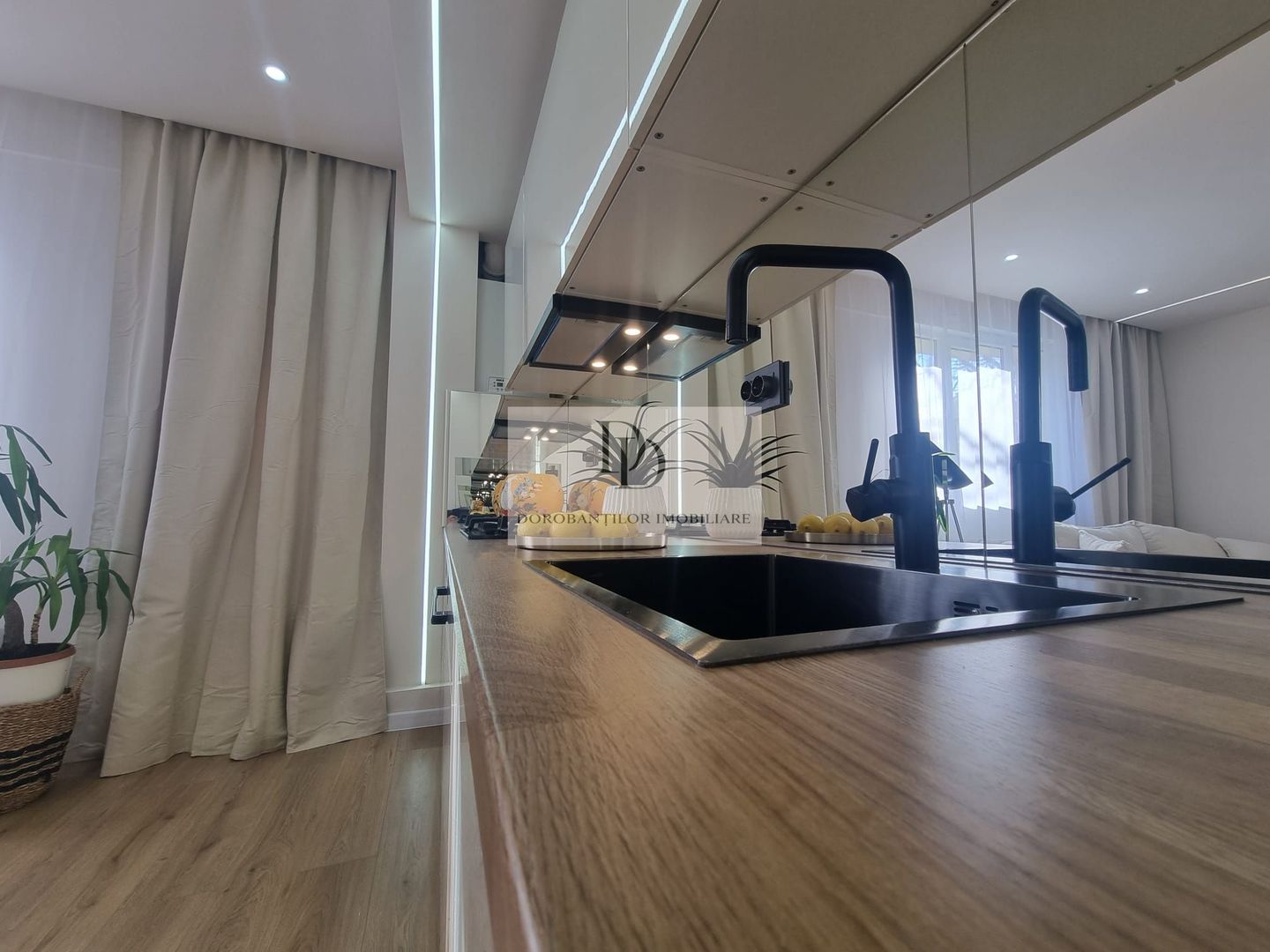 Apartament 2 camere Ultrafinisat | Design premium | Zona Centrală - Poză 8