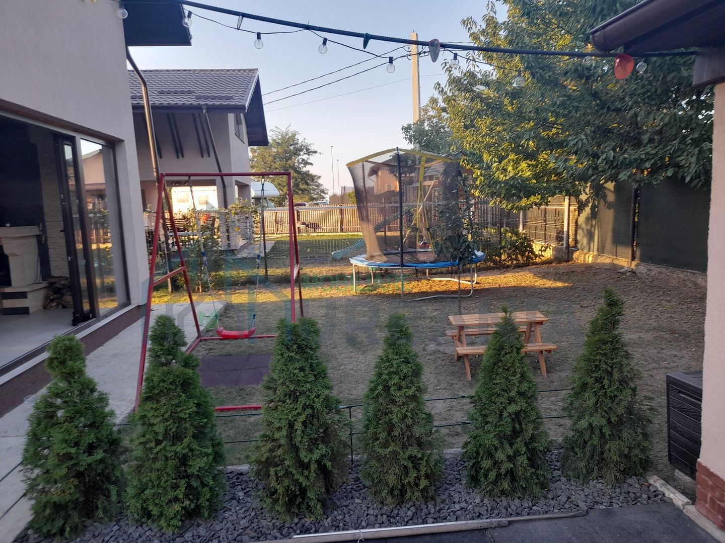 Casă individuală modernă, 4 camere, în complex rezidențial Miroslava - Poză 3