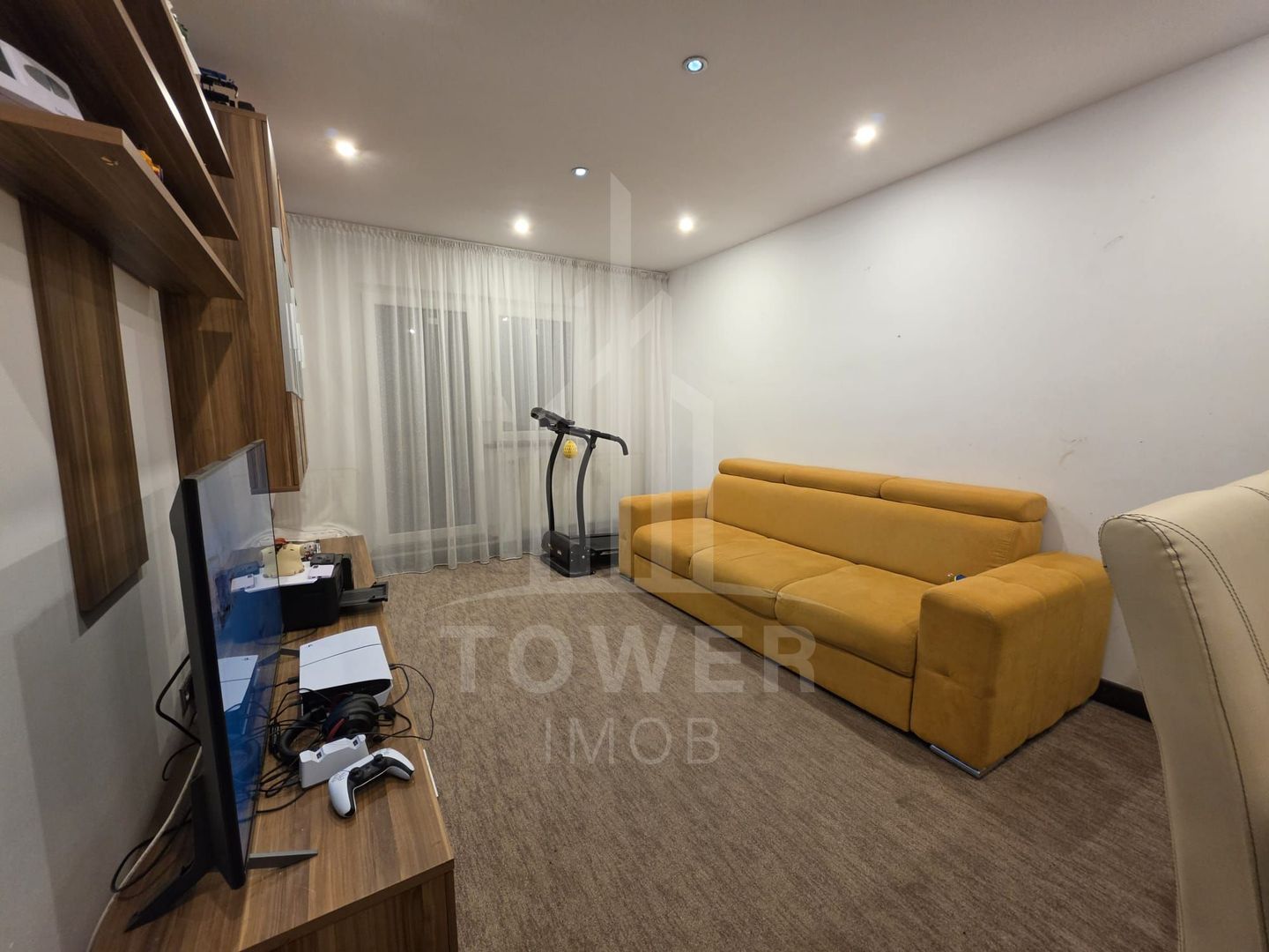 Apartament decomandat 4 camere - Terezian - Poză 1