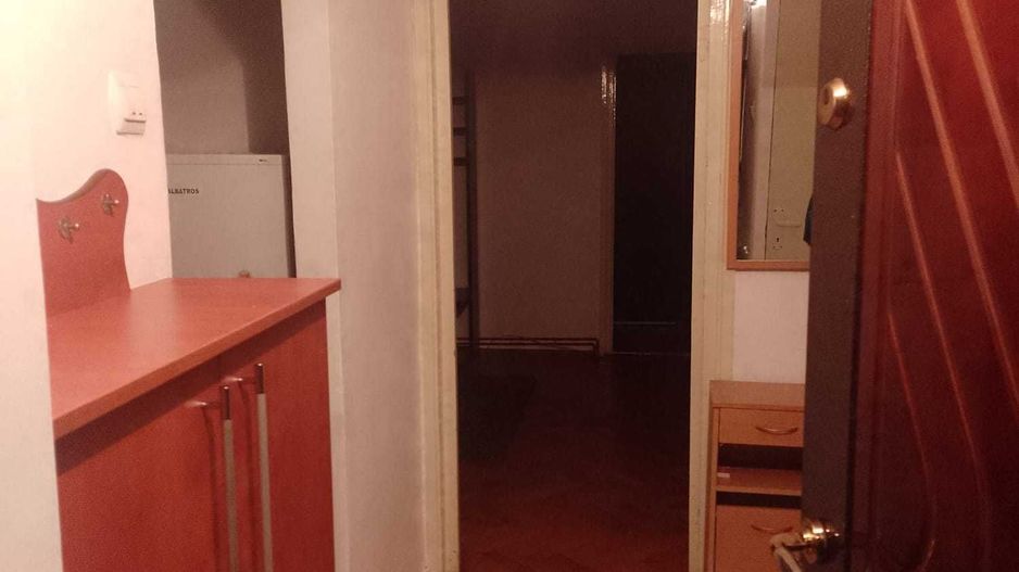 Inchiriez apartament cu 2 camere - Poză 3
