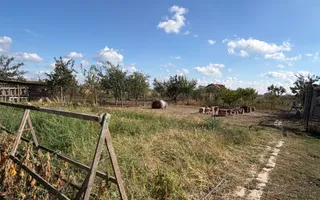 Casă cu livadă, grădină și anexe, | Les | Oradea - Poză 12