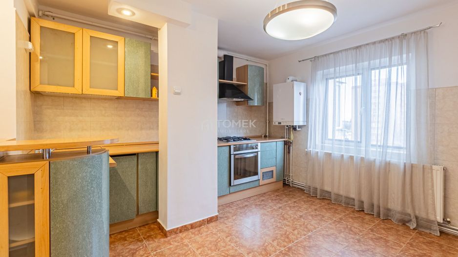 Apartament 4 camere suprafata mare zona Scriitorilor Brasov - Poză 8