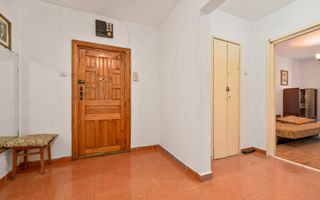 3 camere, etaj 1, lângă Primărie - Poză 9