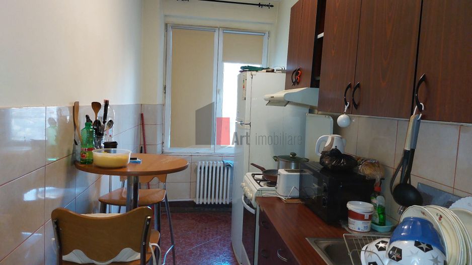 Apartamentul "SUPERMETO", pozitie foarte buna, amenajat - Poză 11