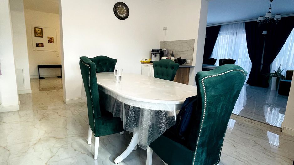 Casă de vânzare – 6 camere P+M, Haieu - Poză 12