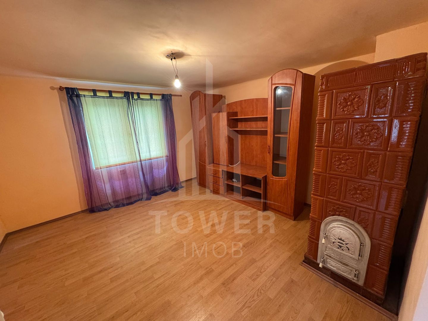 Casă 3 camere de vânzare în Rășinari, Str. Andrei Șaguna – ideală pentru familie - Poză 11