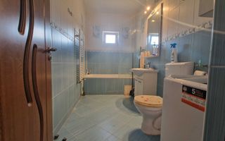 Apartament 3 camere, 64 mp, complet mobilat si utilat - Poză 13