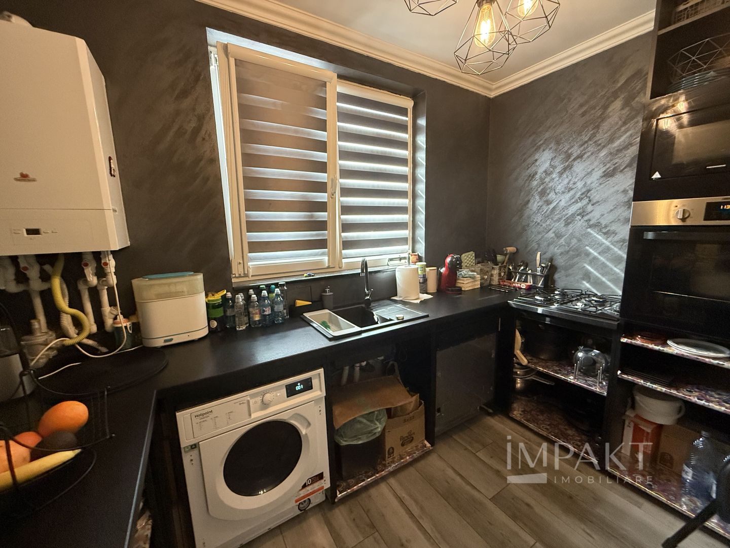 Apartament spatios cu 3 camere in Floresti (Sub Cetate) - Poză 6