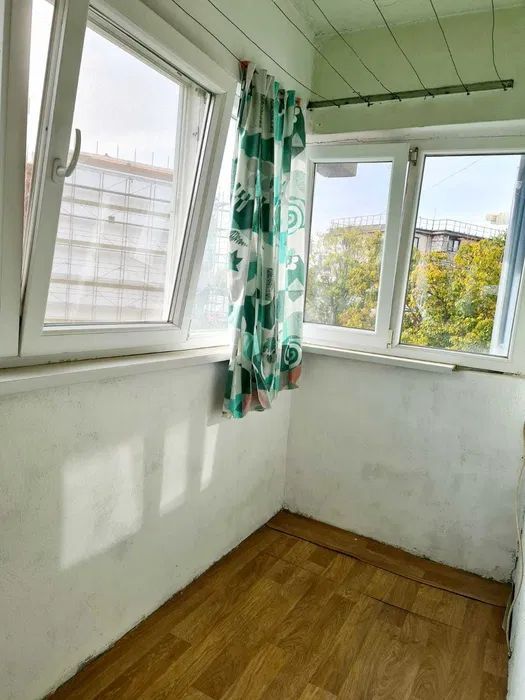Vânzare apartament, etaj 2, lângă Primăria Buftea - Poză 6